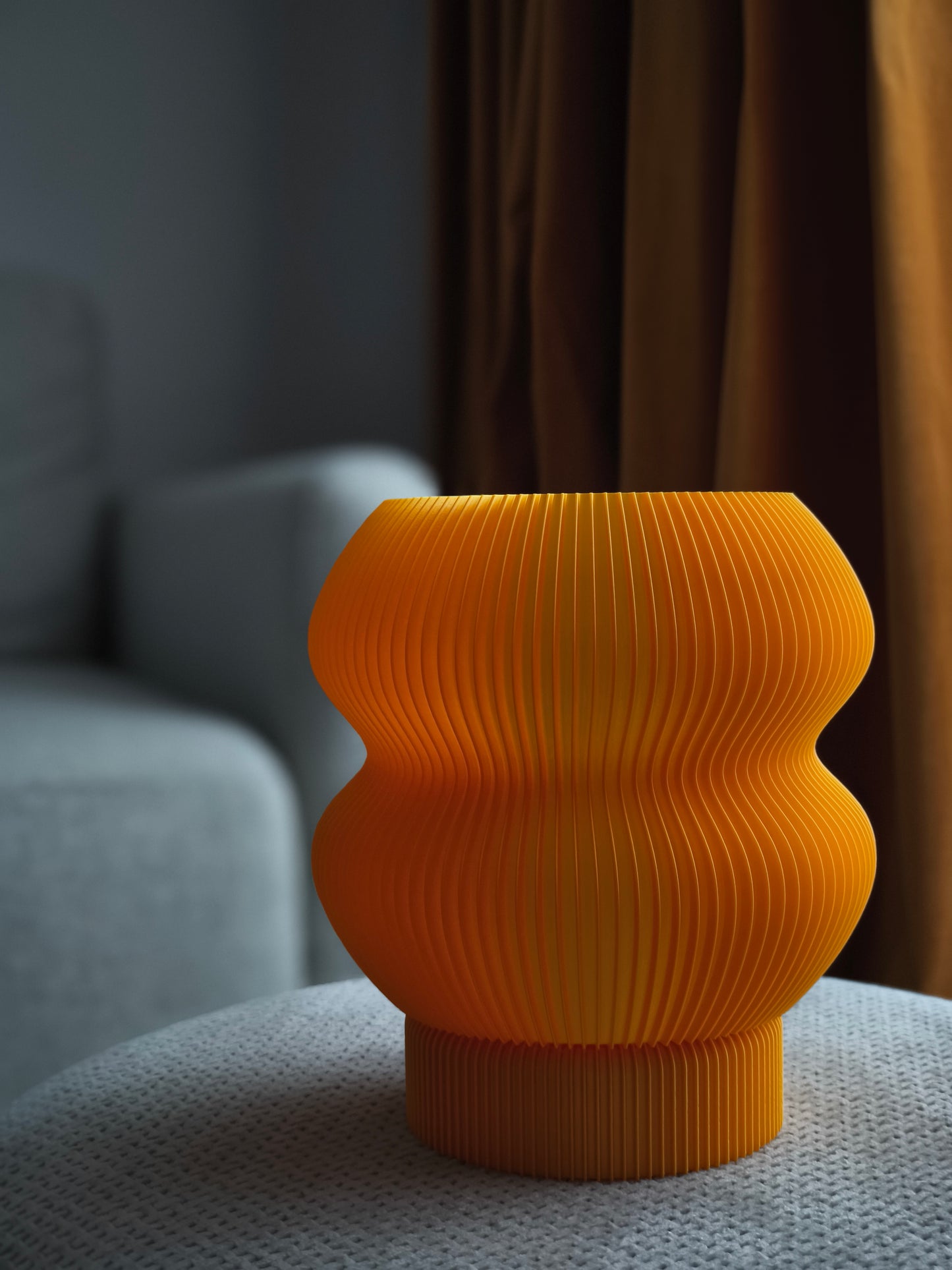 Lampă de masă imprimată 3D Aura Ripple | Iluminat ambiental modern